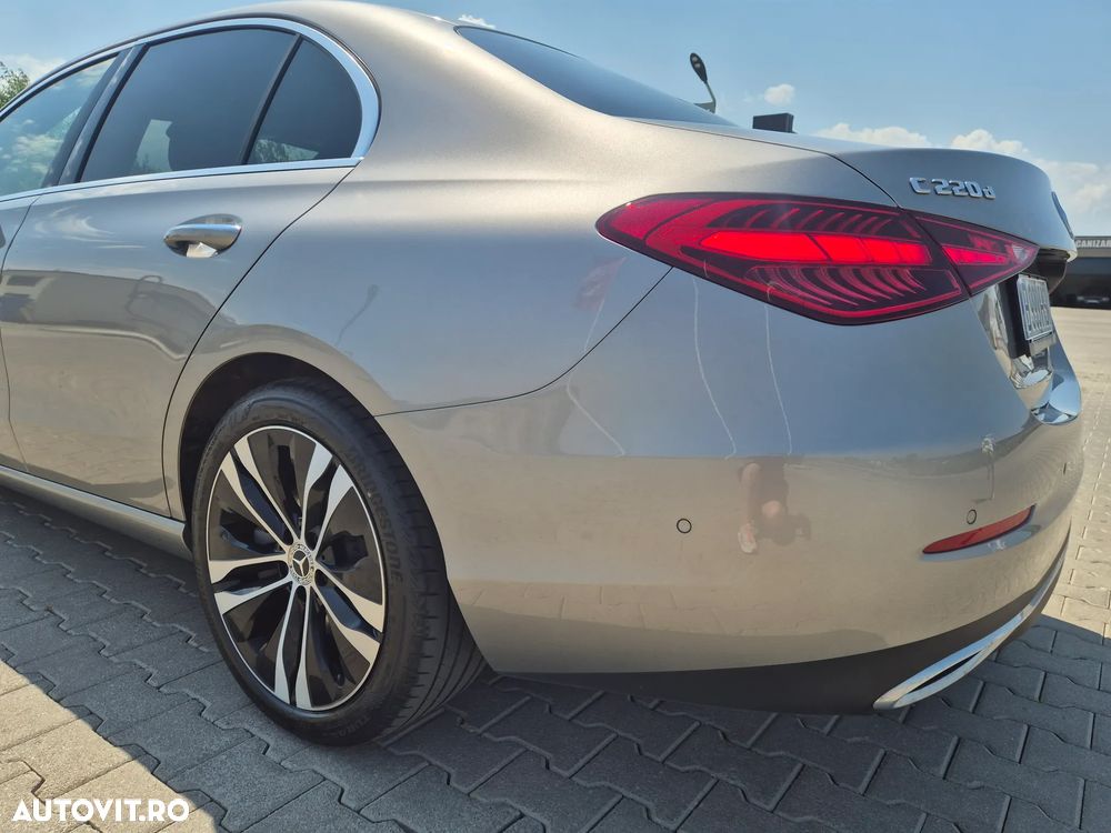 Mercedes-Benz C 220 d MHEV 4MATIC - 10