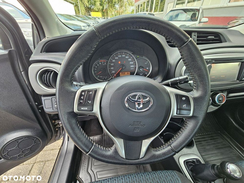 Toyota Yaris - 21