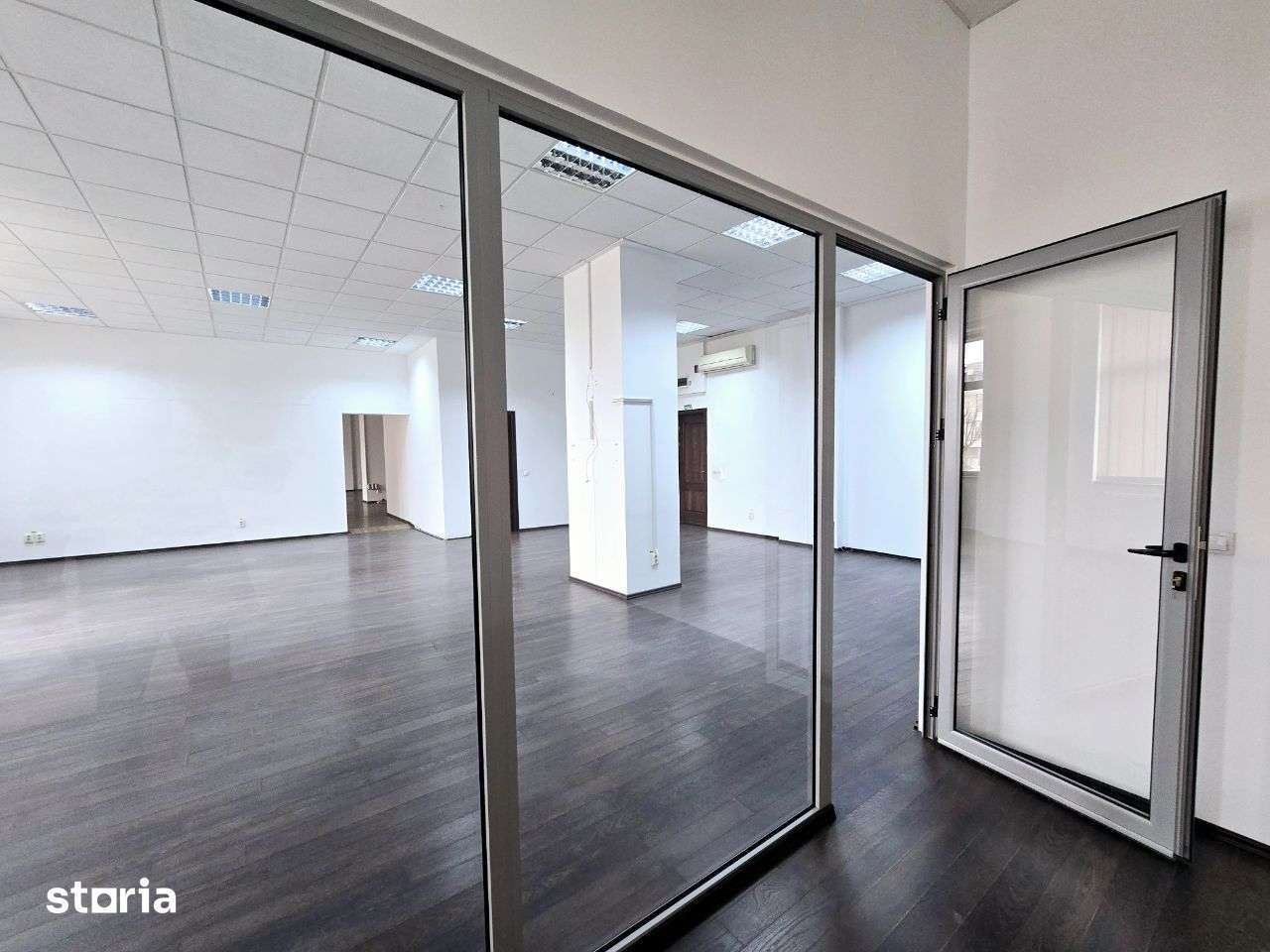 DE INCHIRIAT BIROURI / SALA SPORT 235mp zona PODU ROS 10 E/mp - Imagine principală: 2/12
