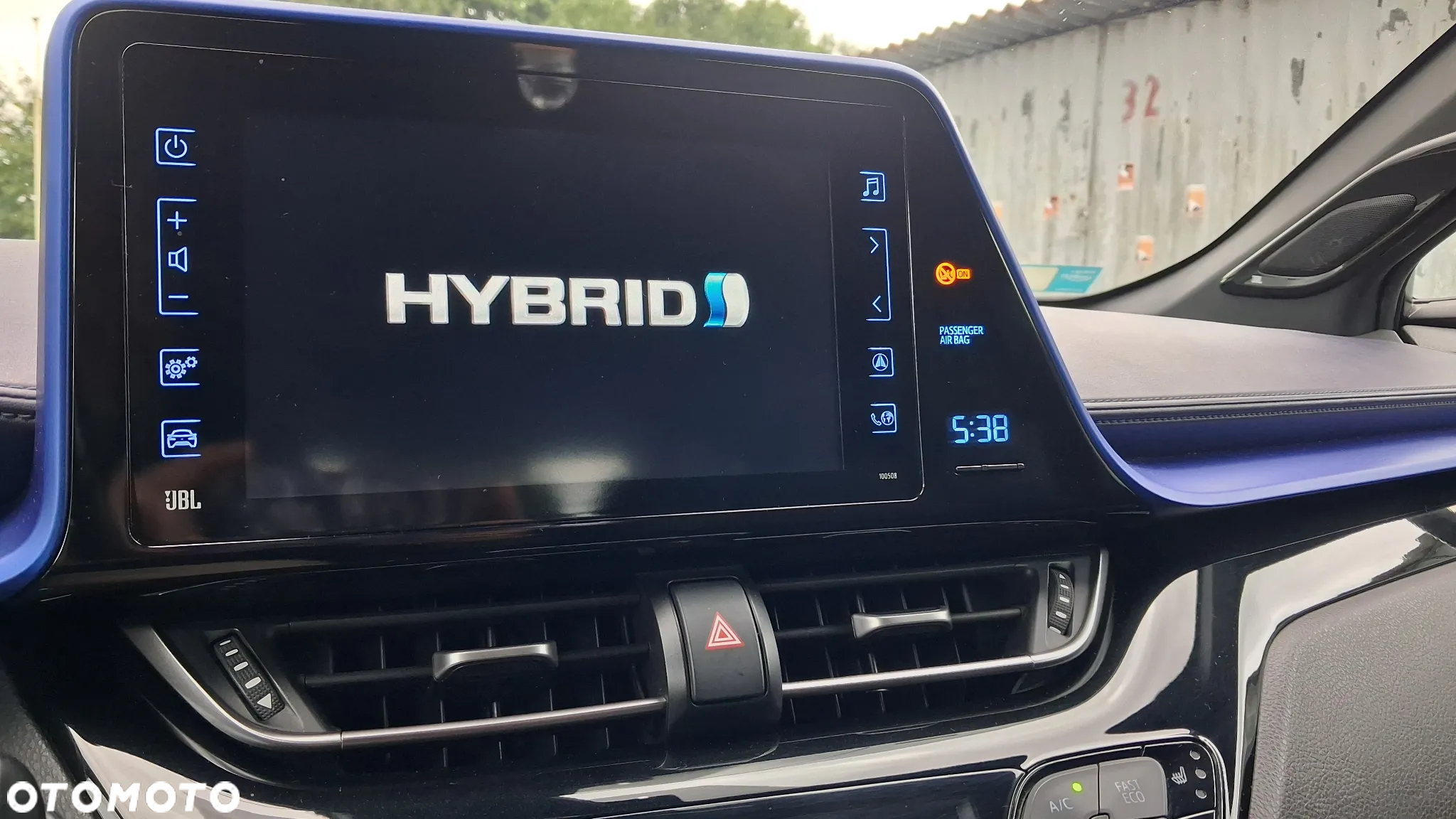 Toyota C-HR 1.8 Hybrid Selection - 29