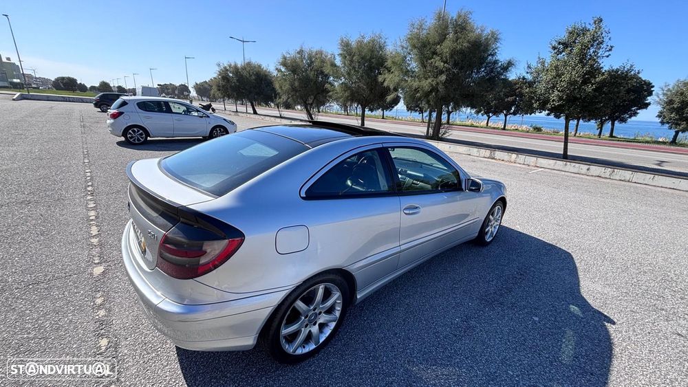 Mercedes-Benz C 220 CDi Sport Coupé Evolution AMG - 2