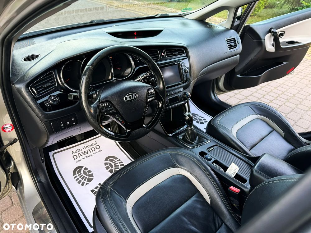 Kia Ceed 1.6 GDI Edition 7 - 26