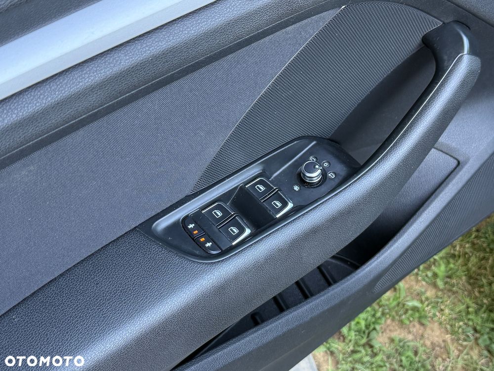 Audi A3 Sportback 1.4 TFSI cylinder on demand ultra Ambition - 28