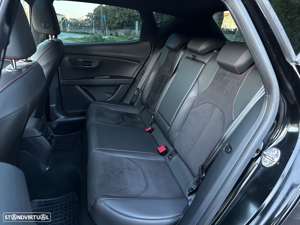 SEAT Leon 2.0 TDI DPF S&S DSG FR - 24