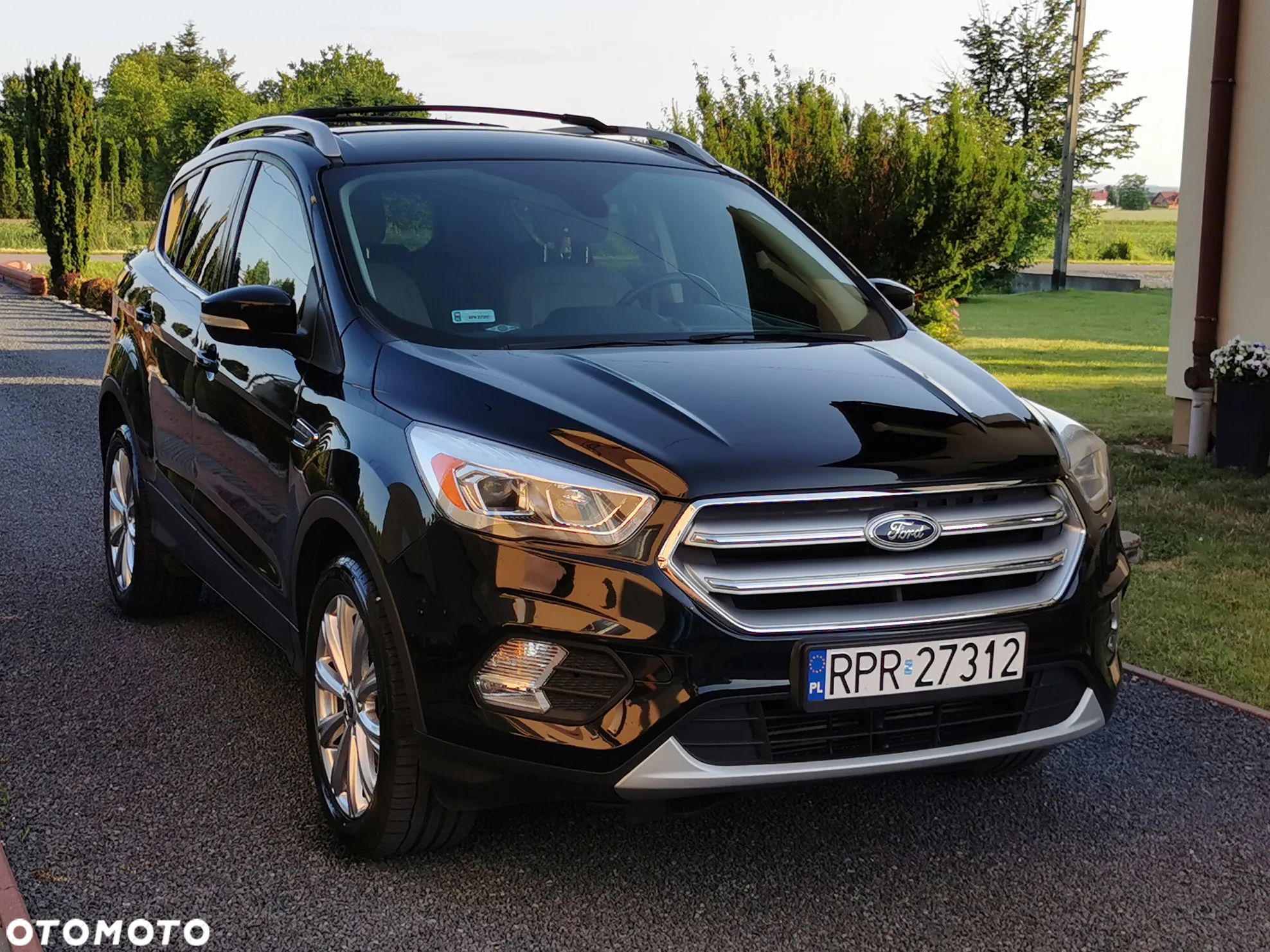 Ford Escape 2.0 EcoBoost AWD Titanium - 1