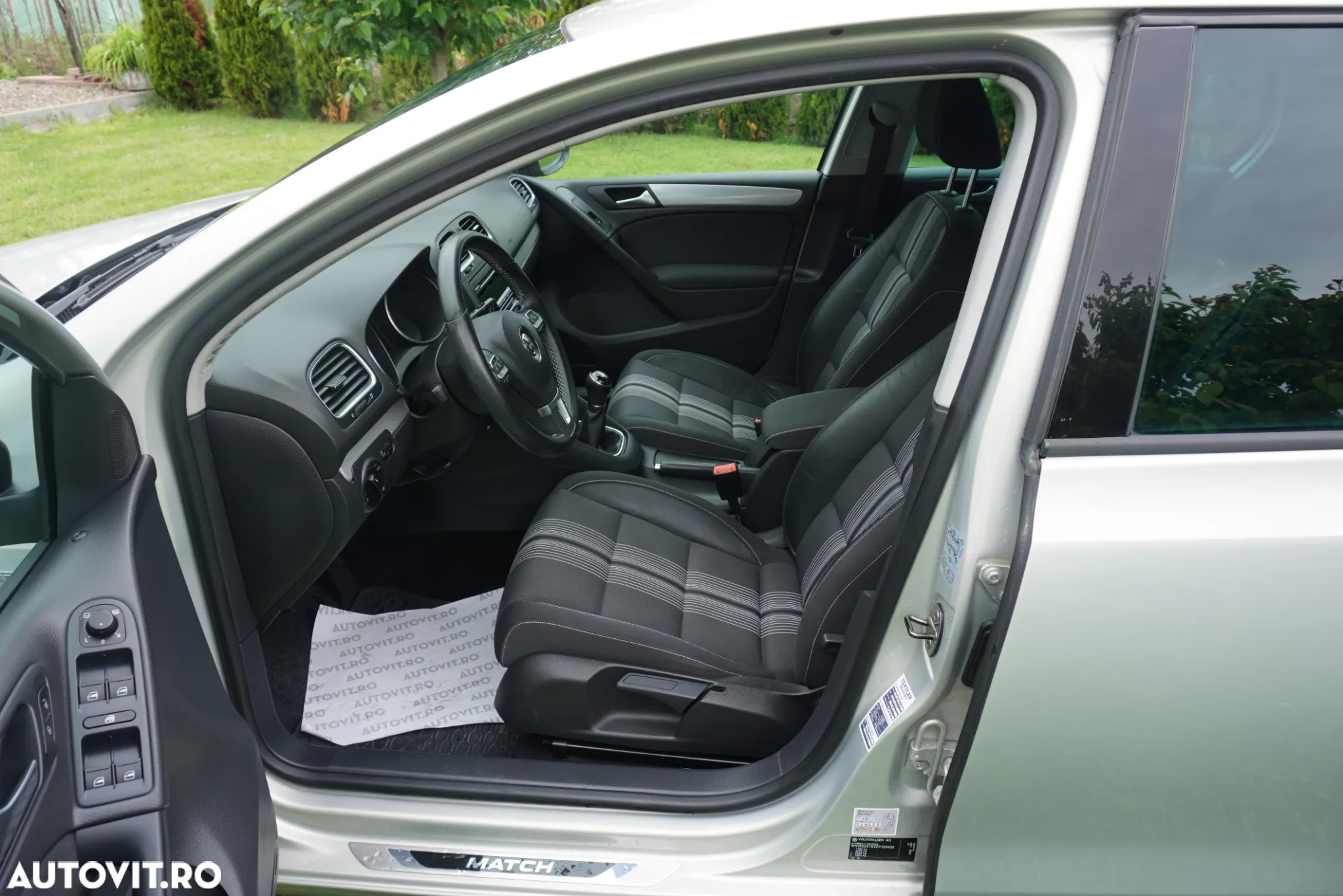 Volkswagen Golf 1.2 TSI BlueMotion Technology MATCH - 6