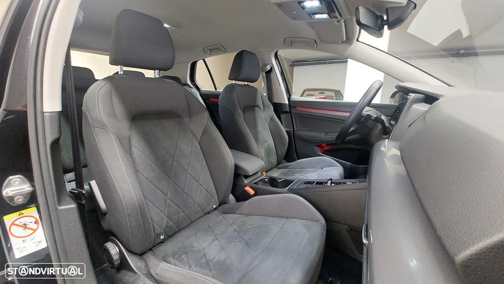 VW Golf 1.4 TSI e-Hybrid DSG - 13