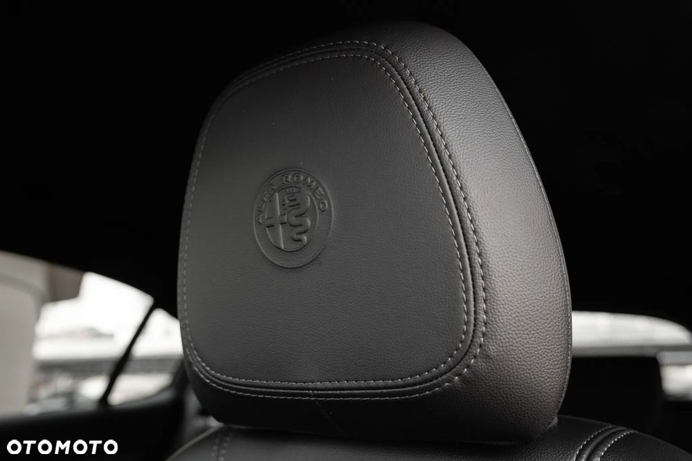 Alfa Romeo Stelvio 2.0 Turbo Sprint Q4 - 20
