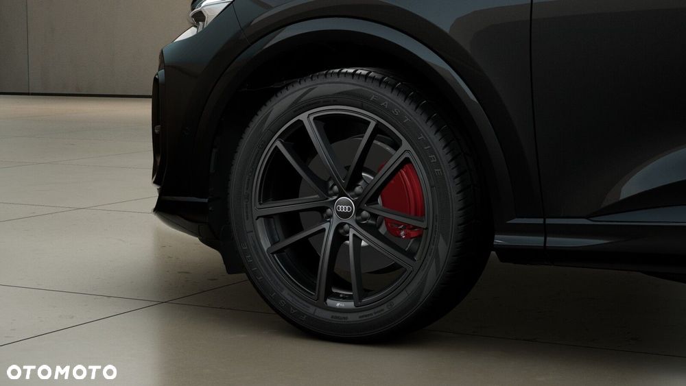 Audi Q5 Sportback - 6