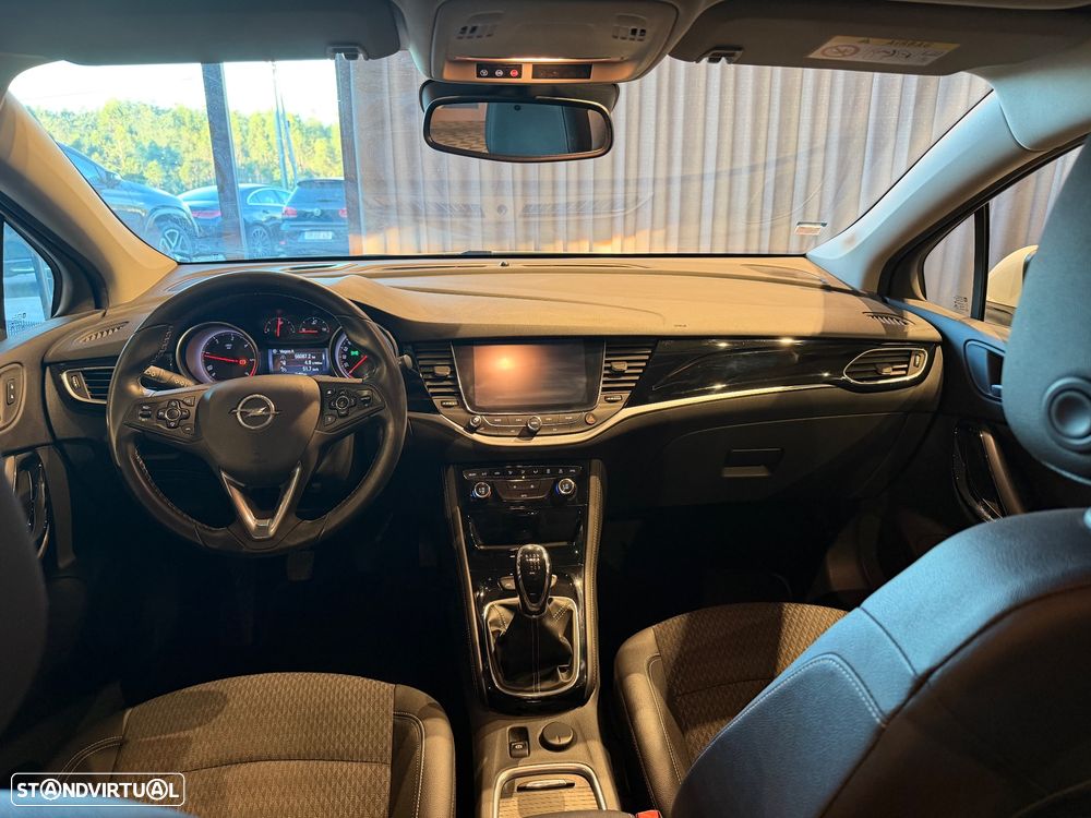 Opel Astra 1.6 CDTI Dynamic Sport S/S - 20