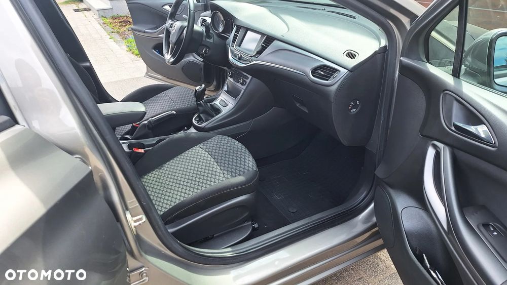 Opel Astra 1.4 T Enjoy - 13