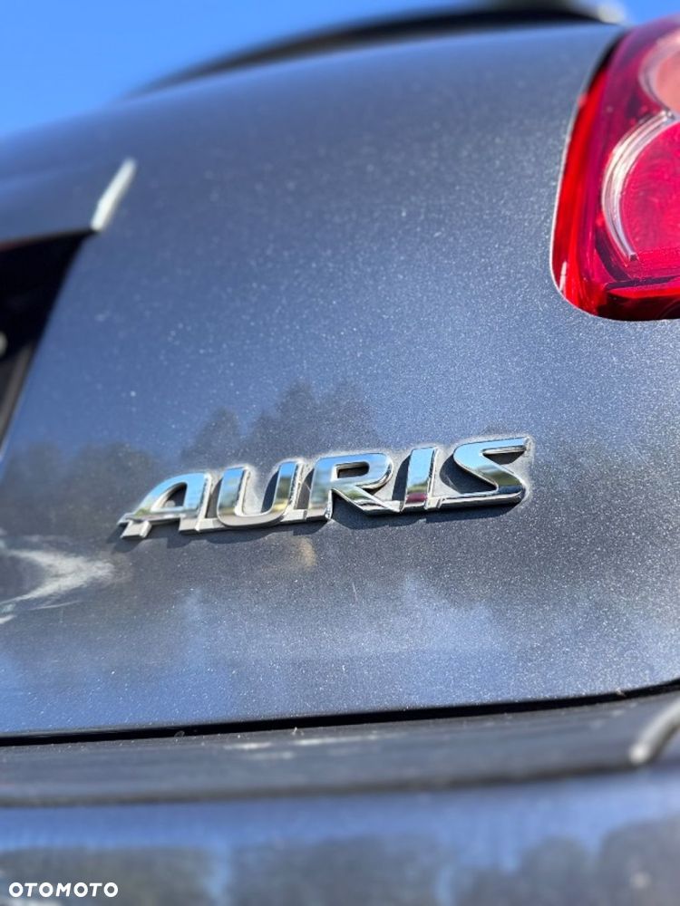 Toyota Auris - 36