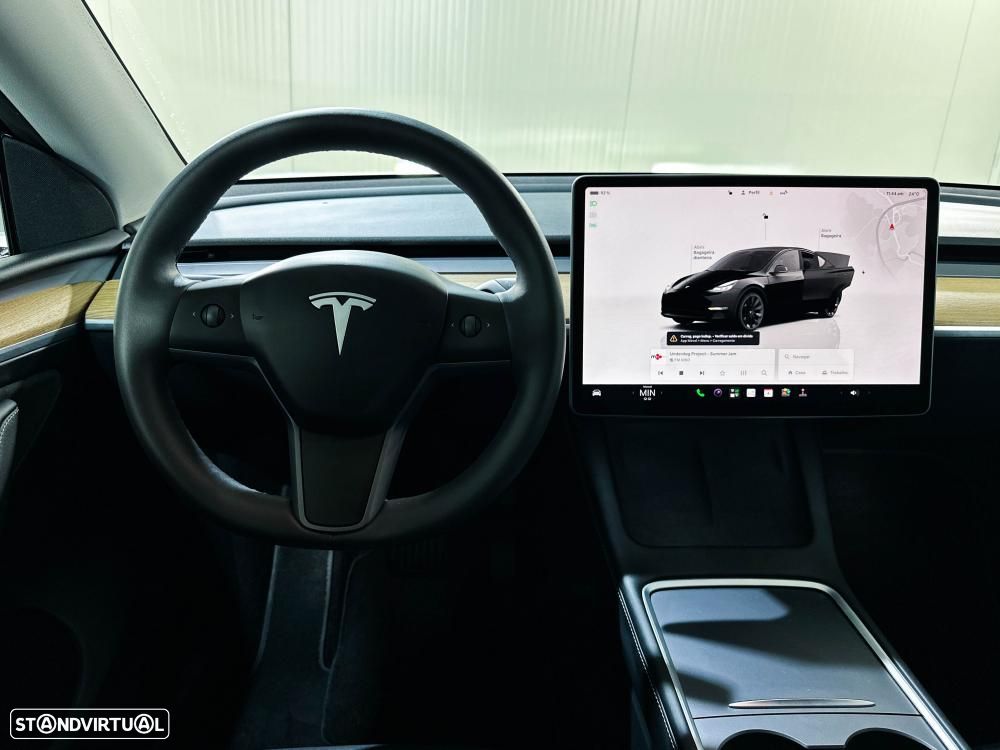 Tesla Model Y Long Range Dual Motor AWD - 20
