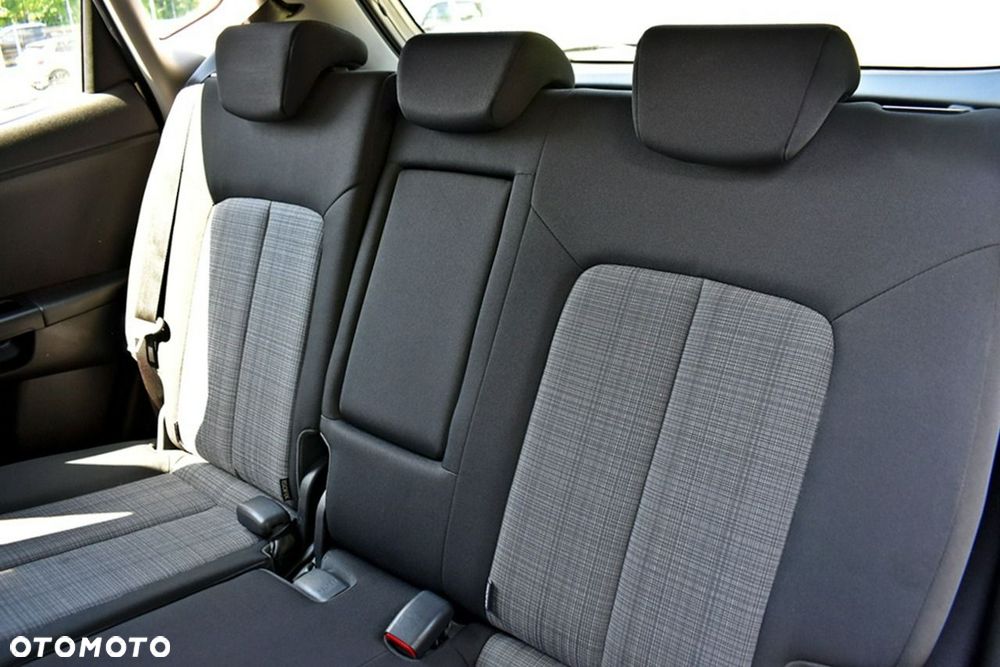 Kia Venga 1.4 S - 11