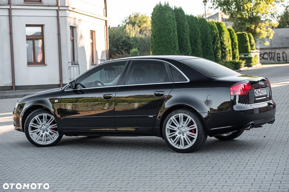 Audi A4 - 4