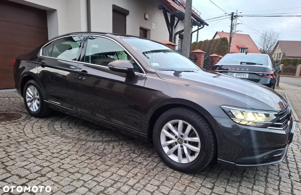 Volkswagen Passat 1.5 TSI EVO Business - 11