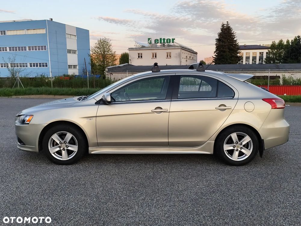 Mitsubishi Lancer 1.8 Inform - 6
