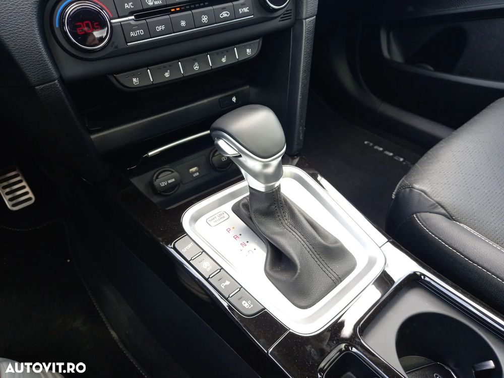 Kia XCeed 1.6 CRDi DCT7 PLATINUM EDITION - 19