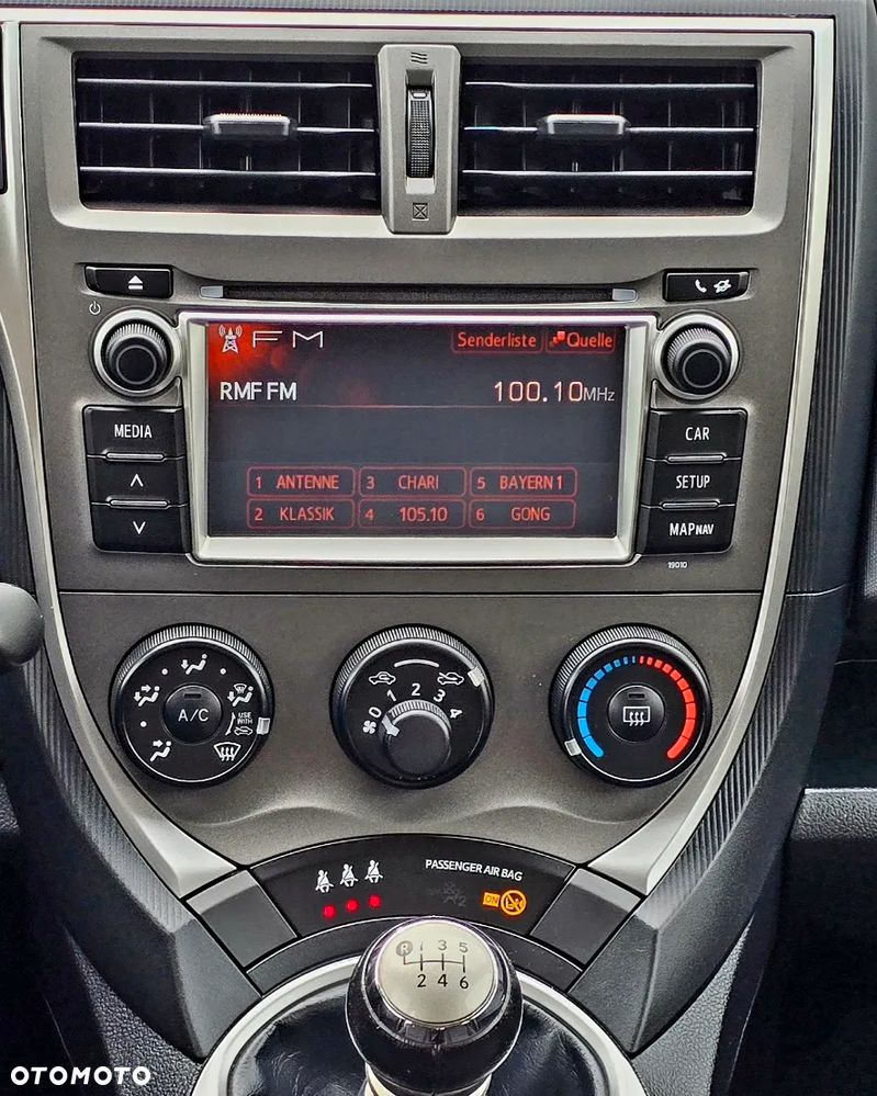 Toyota Verso S - 22