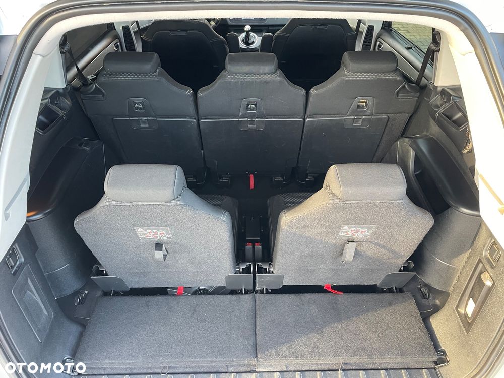 Citroën C4 Grand Picasso 1.8 16V Confort - 24