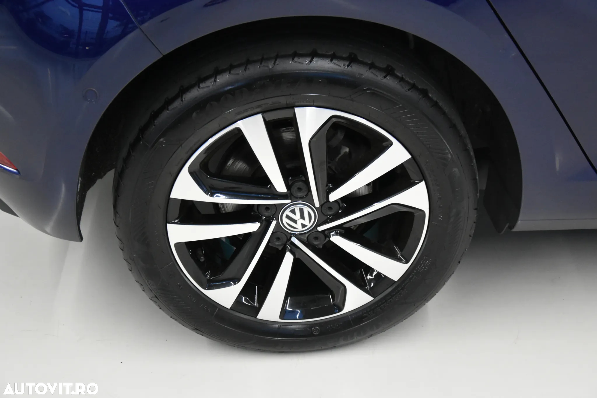 Volkswagen Golf 1.0 TSI OPF IQ.DRIVE - 21