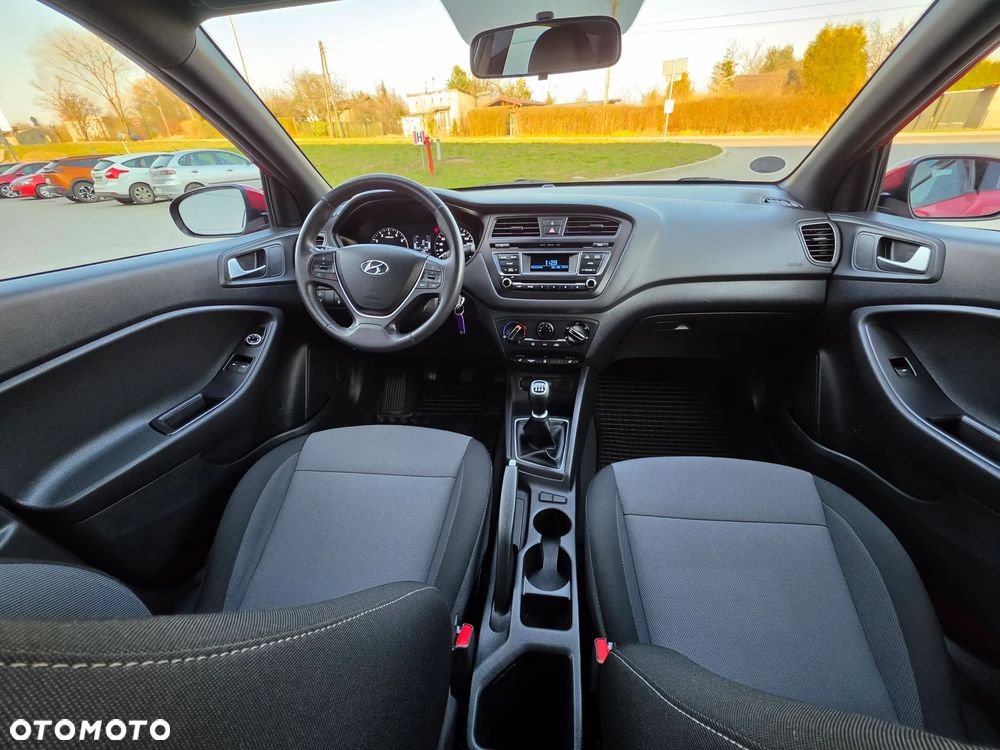 Hyundai i20 1.2 Fresh - 13