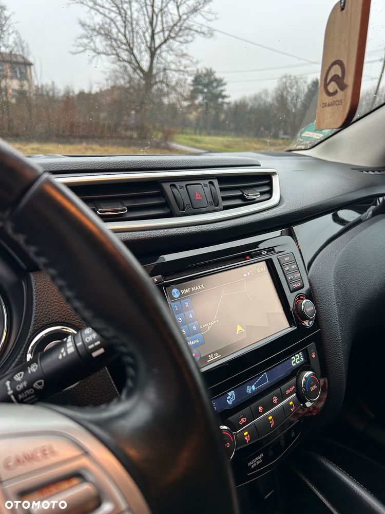 Nissan Qashqai 1.5 dCi Tekna - 16