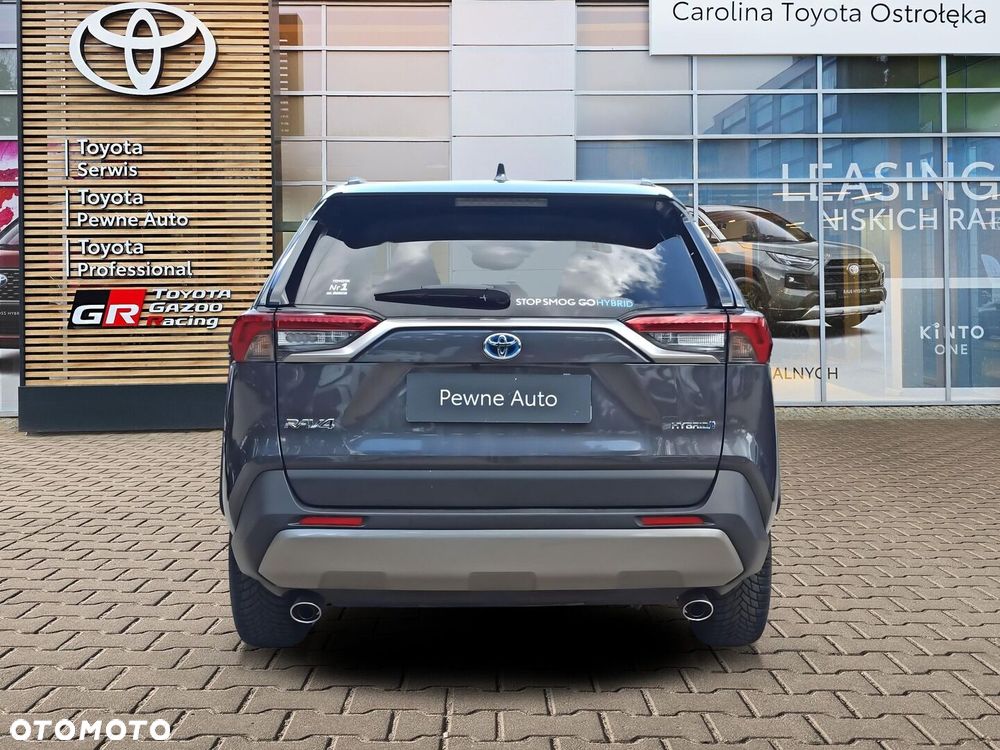 Toyota RAV4 - 4