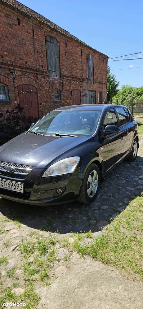 Kia Ceed 1.6 Optimum - 1