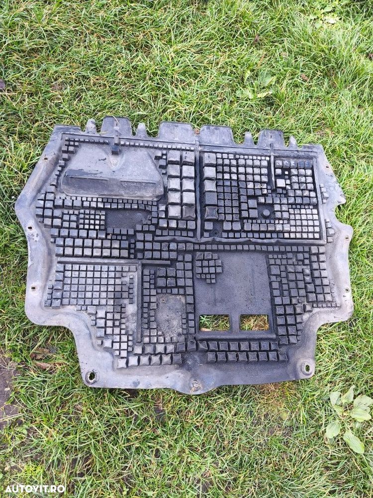 Scut motor original Volkswagen Passat B6 , B7 - 2