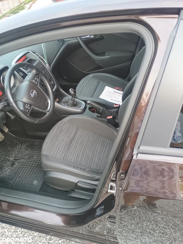 Opel Astra 1.6 EU6 - 7
