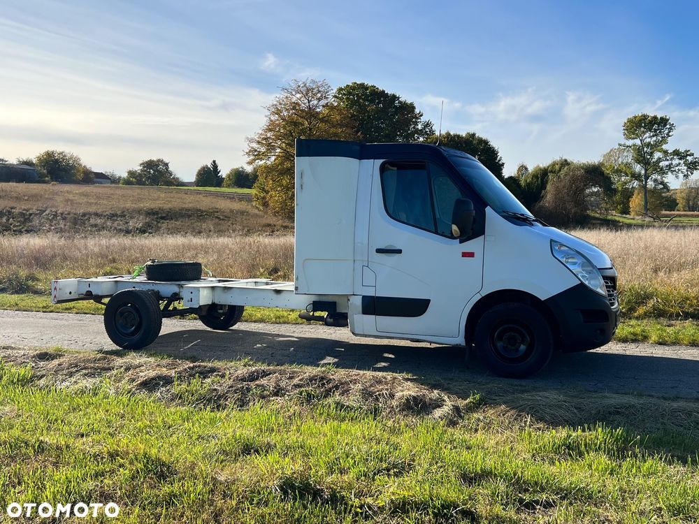 Renault Master - 32