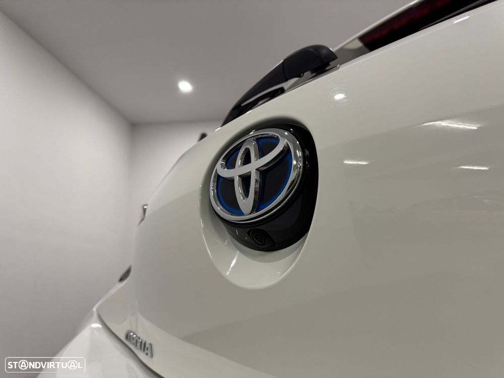 Toyota Corolla 1.8 Hybrid Exclusive - 21