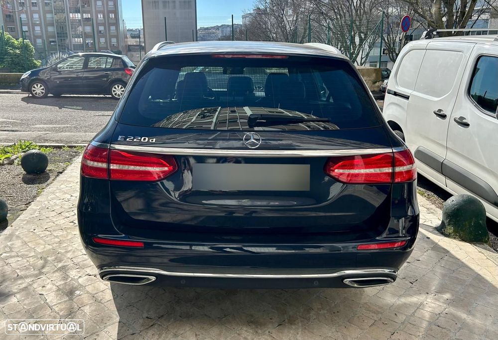 Mercedes-Benz E 220 d Avantgarde - 4