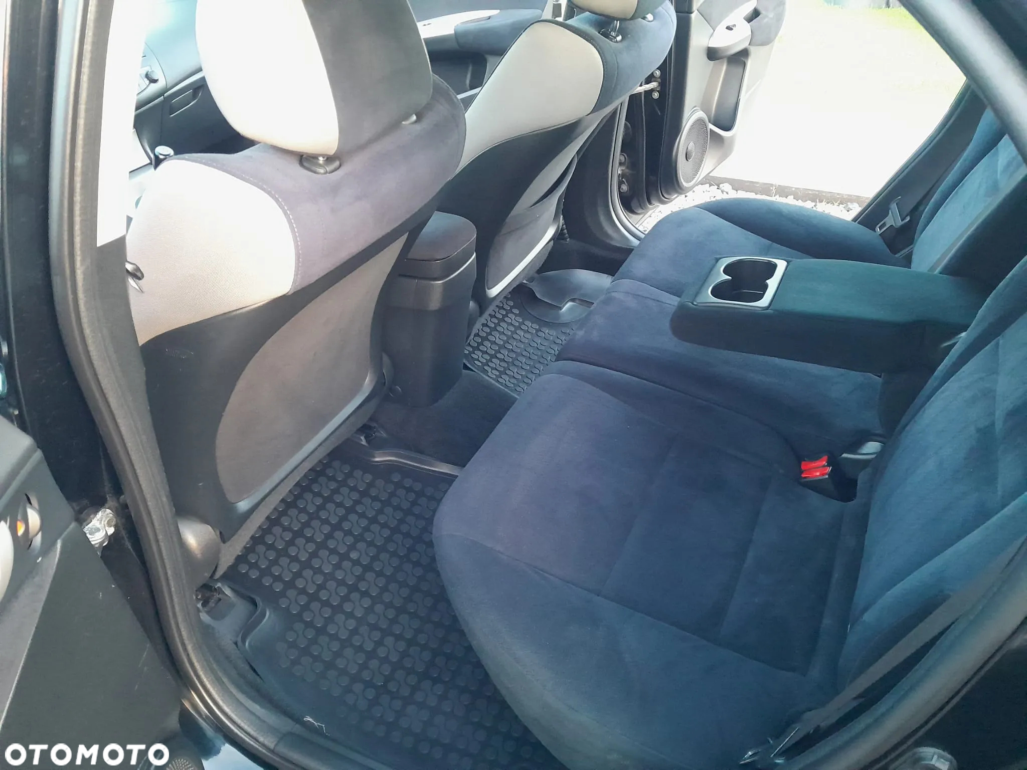 Honda Civic 1.8 Comfort - 13