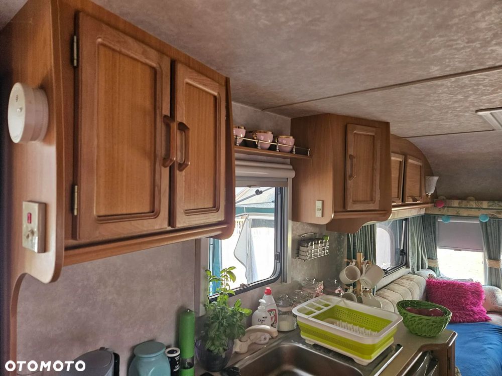 Avondale Rialto 550-4 - 12