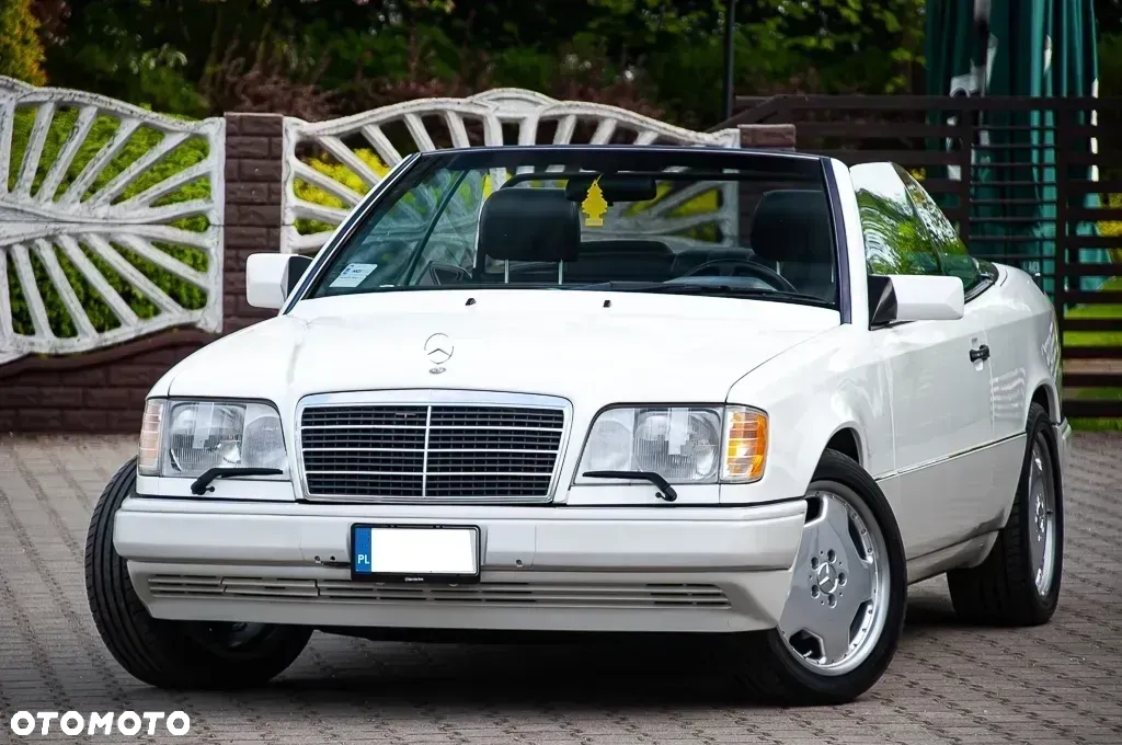 Mercedes-Benz Klasa E 320 - 7