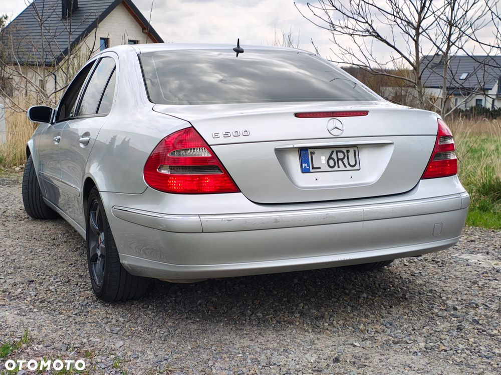 Mercedes-Benz Klasa E - 11