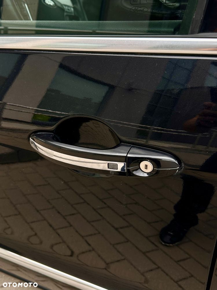Ford Galaxy 2.0 T Platinium X (Titanium) - 17