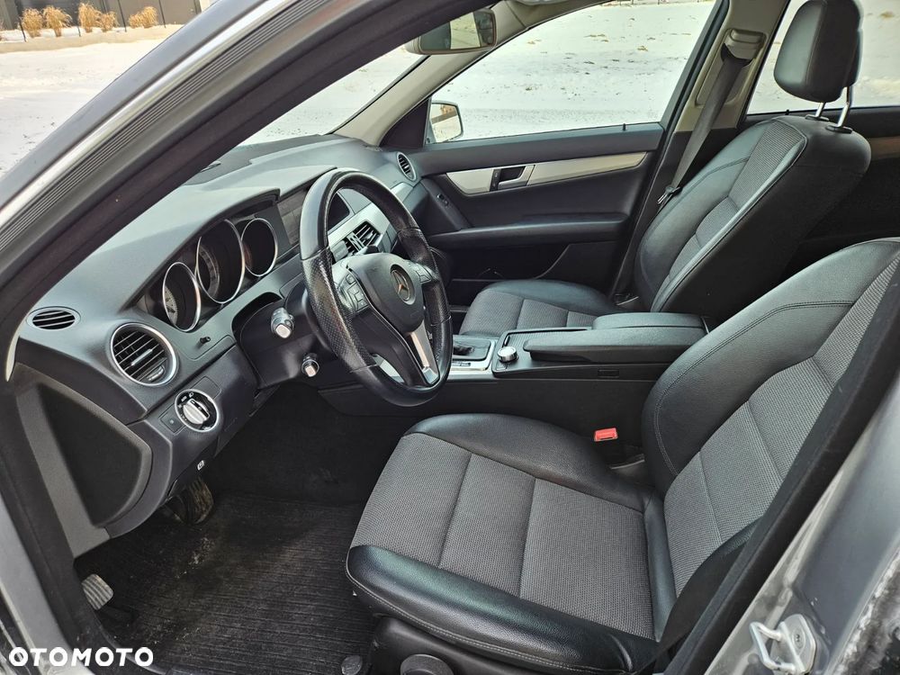 Mercedes-Benz Klasa C 250 CDI DPF 4Matic (BlueEFFICIENCY) 7G-TRONIC - 8
