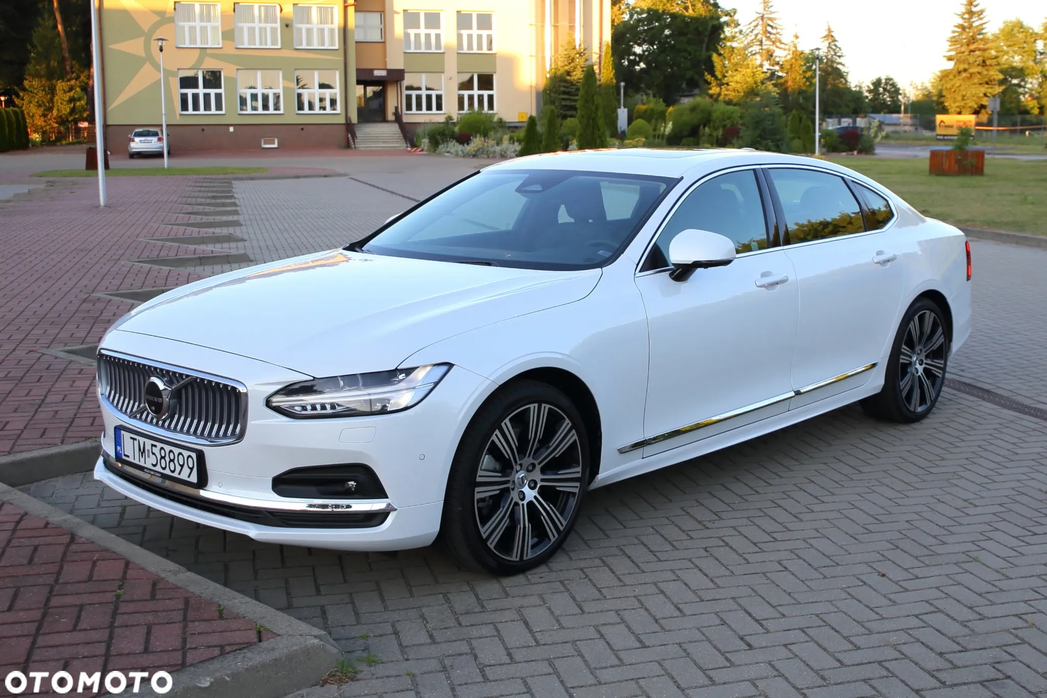Volvo S90 B6 B AWD Geartronic Inscription - 4