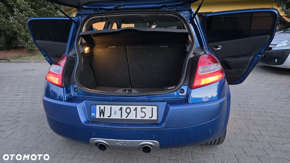 Renault Megane 2.0 dCi Dynamique - 39