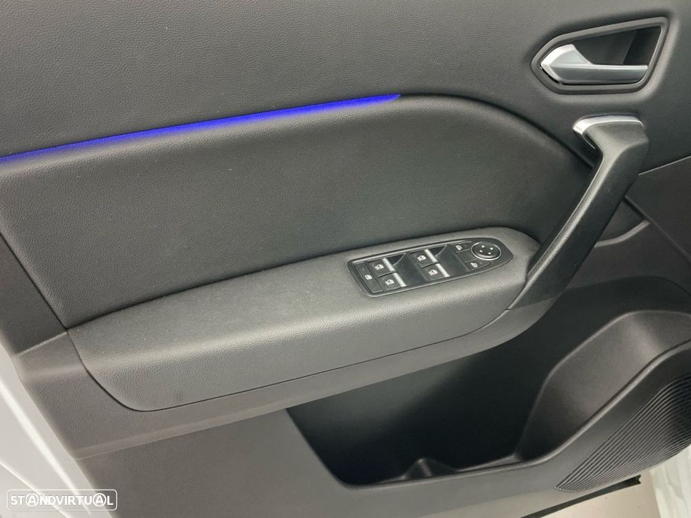 Renault Captur 1.0 TCe Techno Bi-Fuel - 17