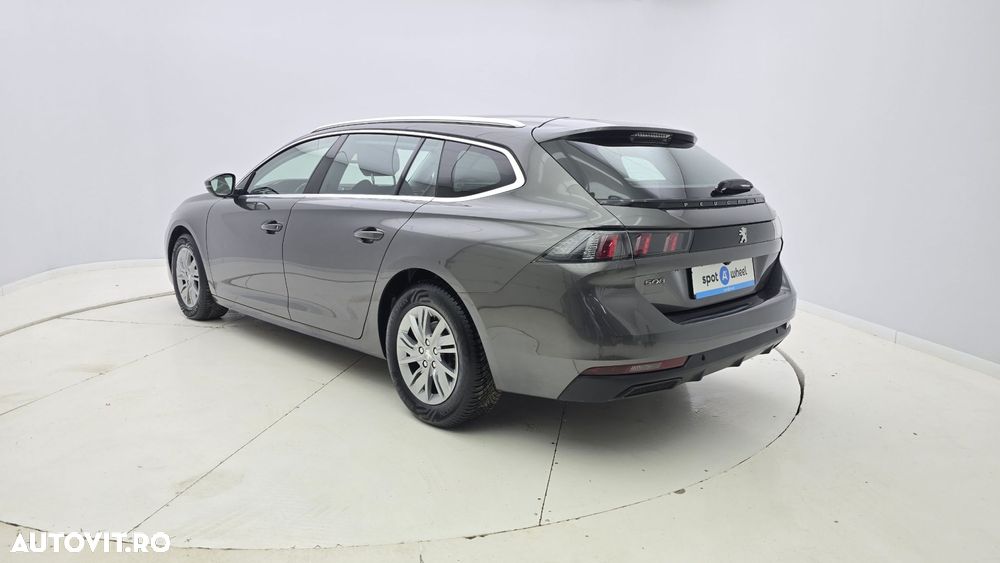 Peugeot 508 - 8