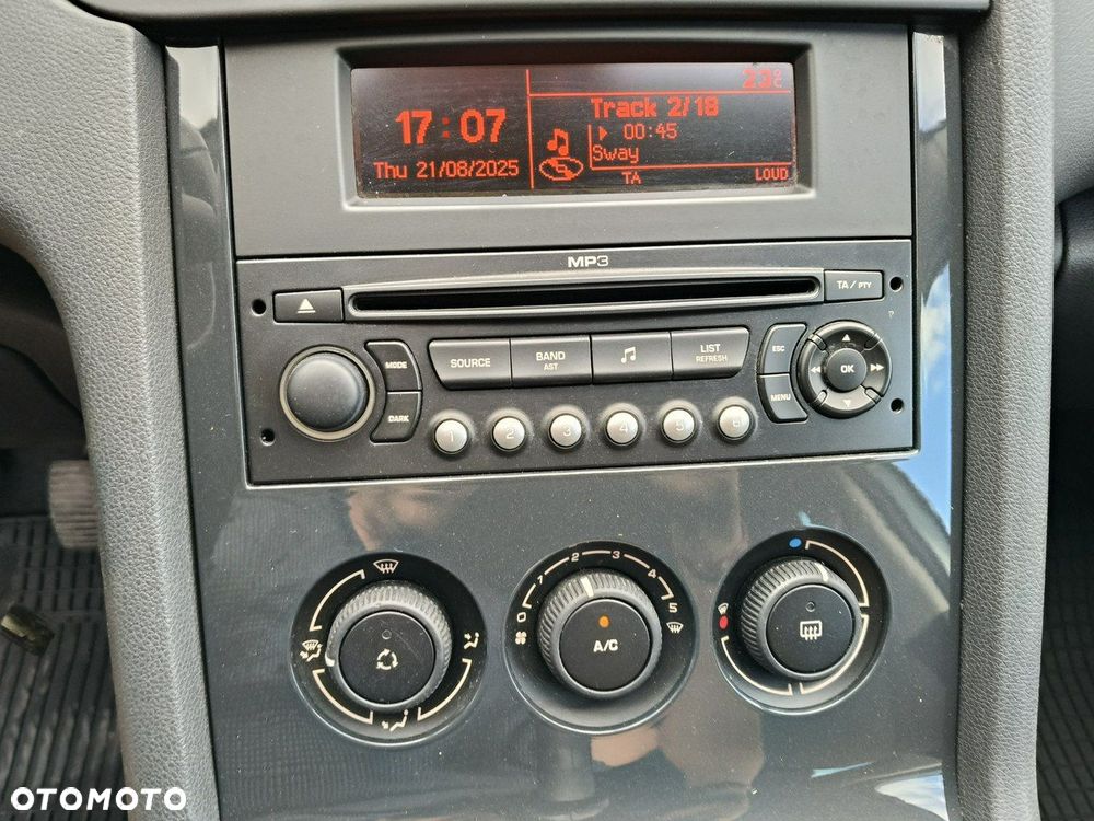 Peugeot 5008 - 18
