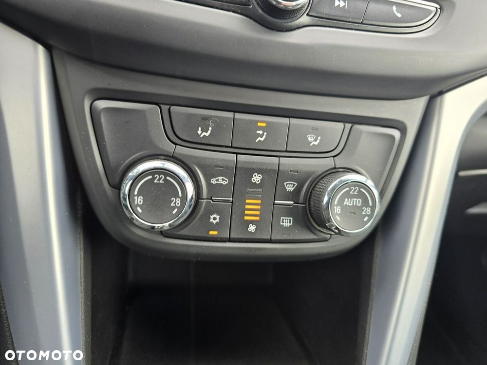 Opel Zafira 1.4 Turbo (ecoFLEX) Start/Stop Business Edition - 26