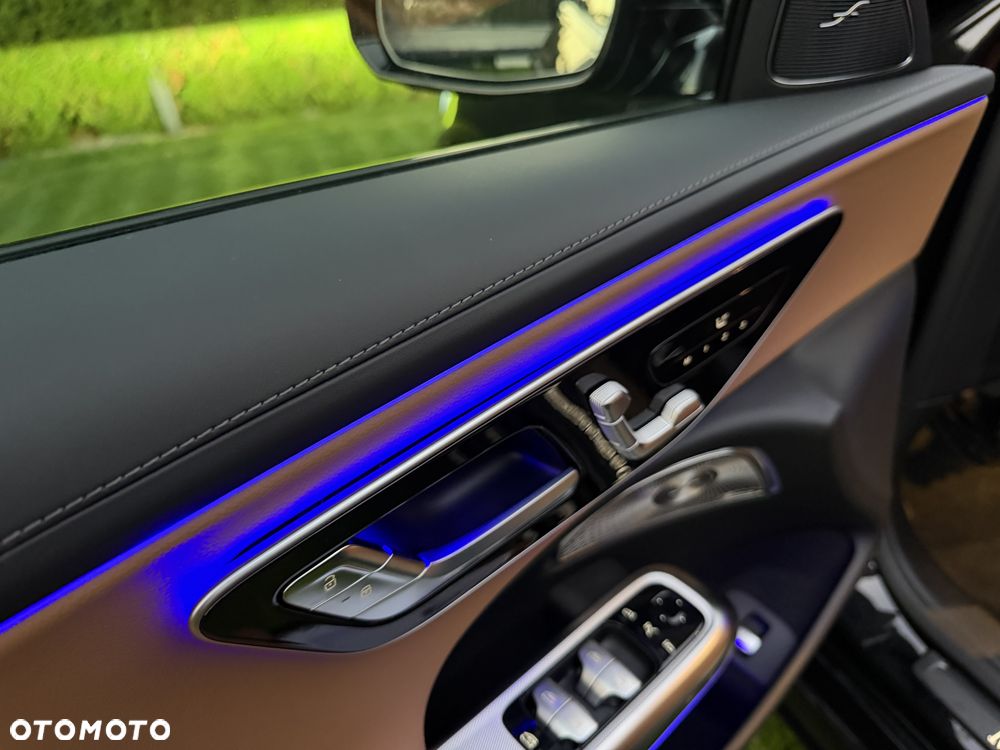 Mercedes-Benz Klasa E 220 d 4-Matic AMG - 34