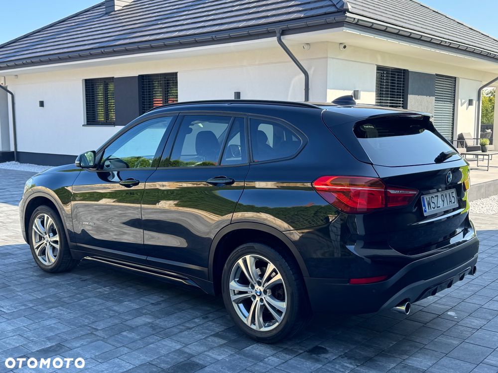 BMW X1 - 11