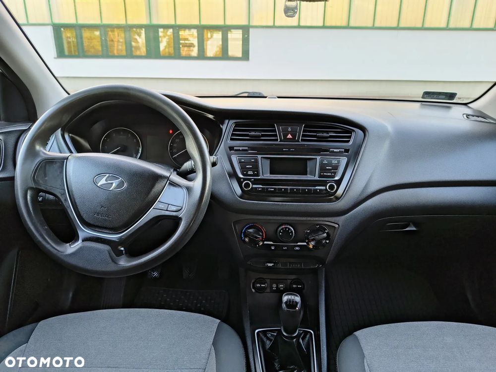 Hyundai i20 1.25 Style - 19