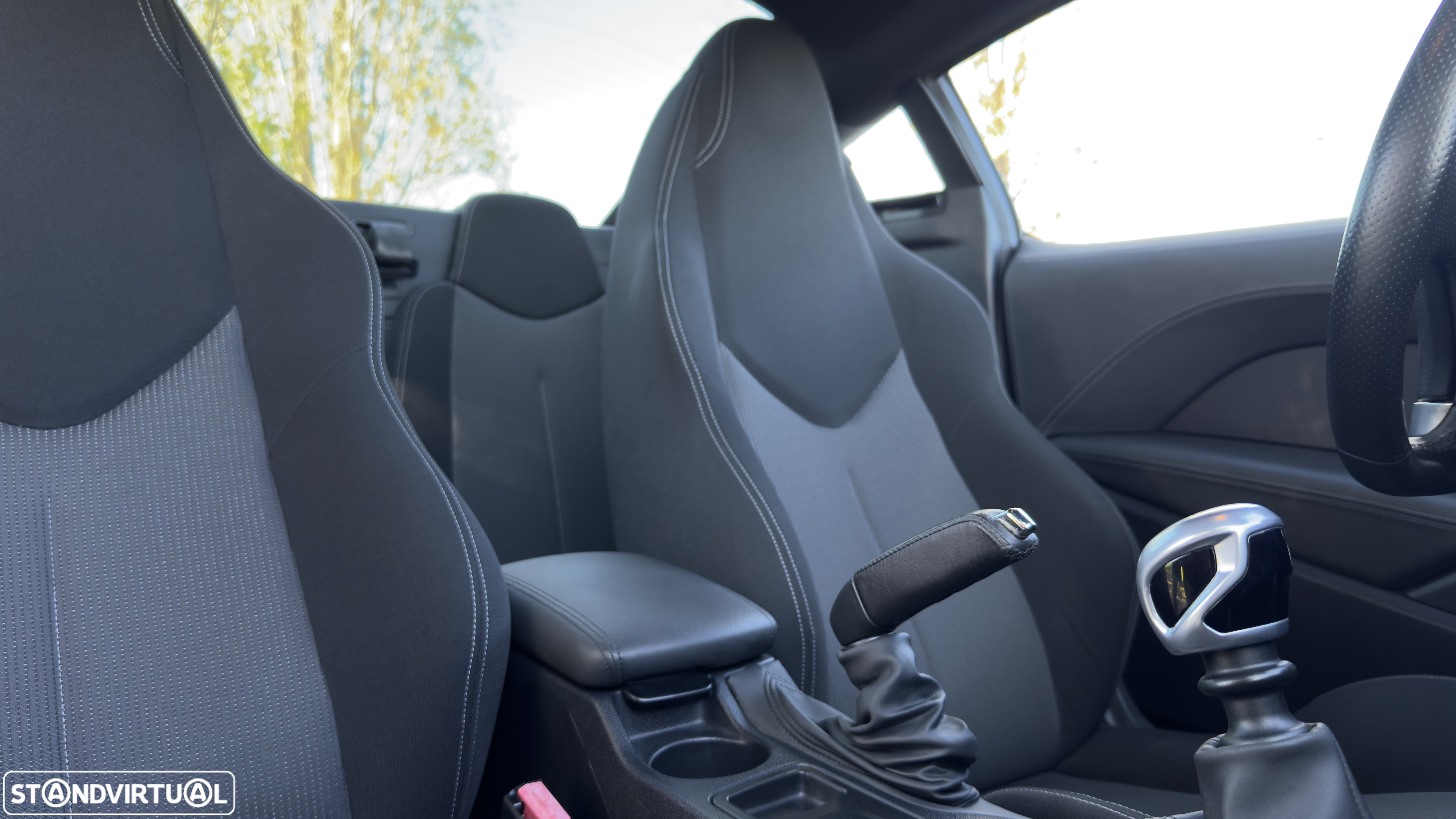 Peugeot RCZ 1.6 200 THP - 24